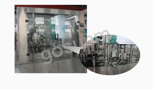 灌裝、封蓋二聯機(等壓) 灌裝、封蓋二聯機(等壓)